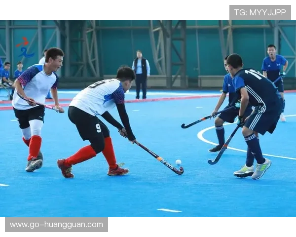 曲棍球器材轻质化设计，助力青少年运动安全普及